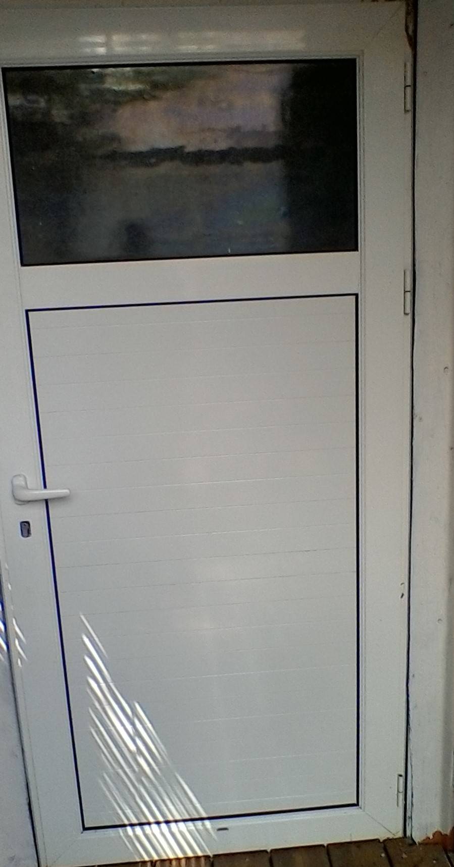grande porte blanche